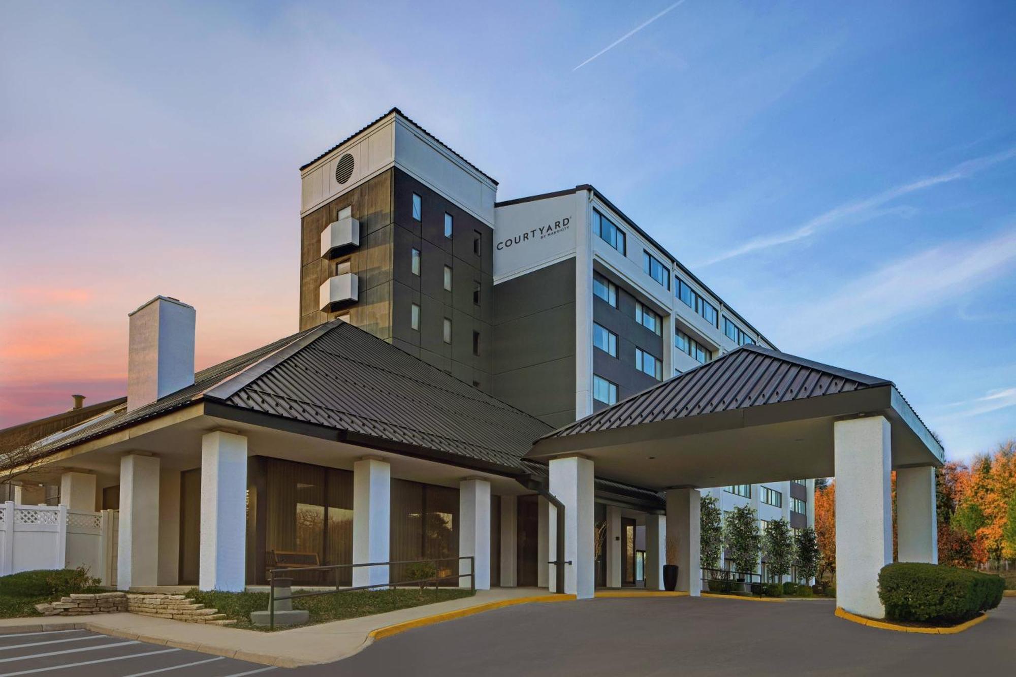 Courtyard Chicago Elmhurst/Oakbrook Area Exterior foto